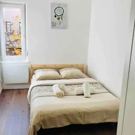 Rm-1 - Joli 2 Pieces Equipe Au 1er Etage Pour 1-3 Pers Apartamento Mulhouse