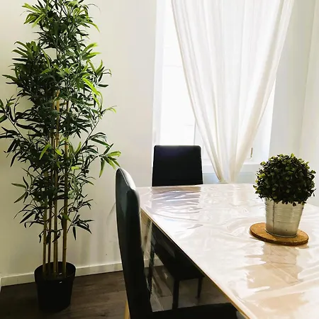Rm-1 - Joli 2 Pieces Equipe Au 1er Etage Pour 1-3 Pers 아파트 *