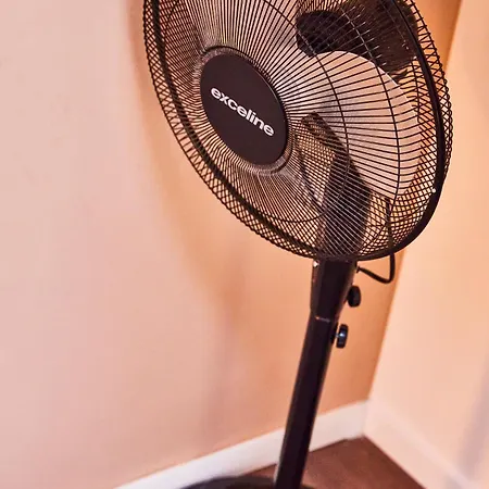 Rm-1 - Joli 2 Pieces Equipe Au 1er Etage Pour 1-3 Pers Apartament *